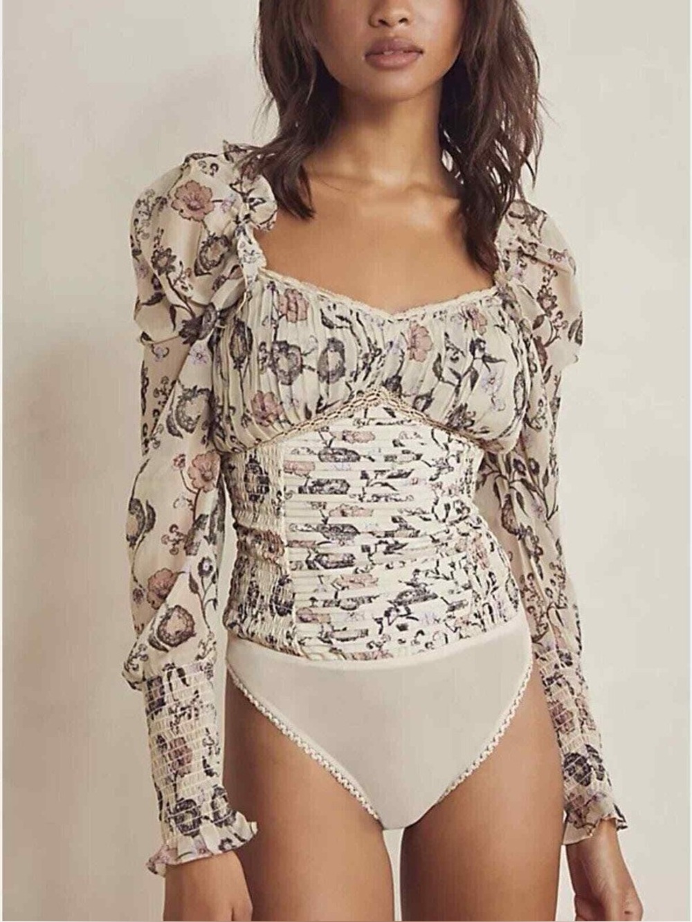 S Floral Ruched Long-Sleeve Square-Neck Top - Cream Pink